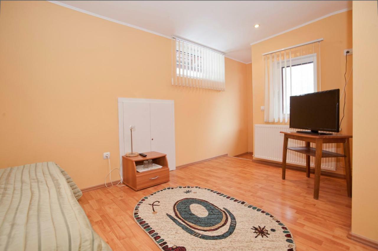 סינאיה Casa Tudor מראה חיצוני תמונה