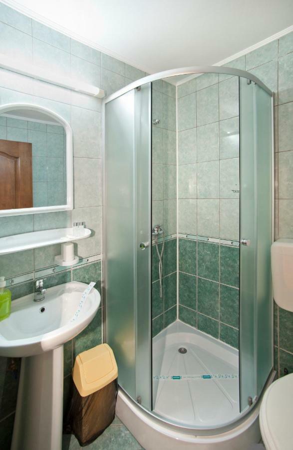 סינאיה Casa Tudor מראה חיצוני תמונה